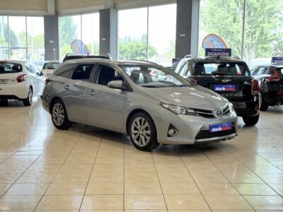 Toyota Corolla ST Hibrido HEV